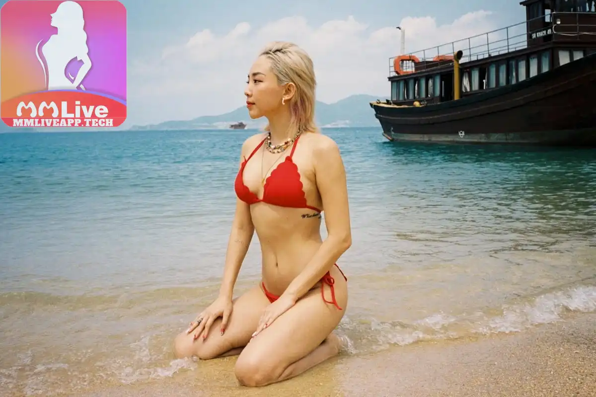 Ảnh tóc tiên sexy khoe làn da trắng