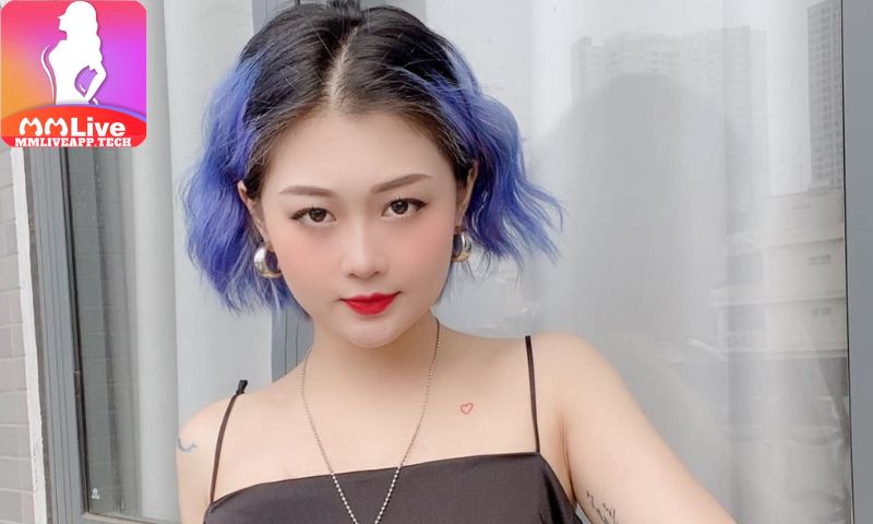 Streamer đầu tiên tại Việt Nam đạt 2 triệu follow trên Tik tok