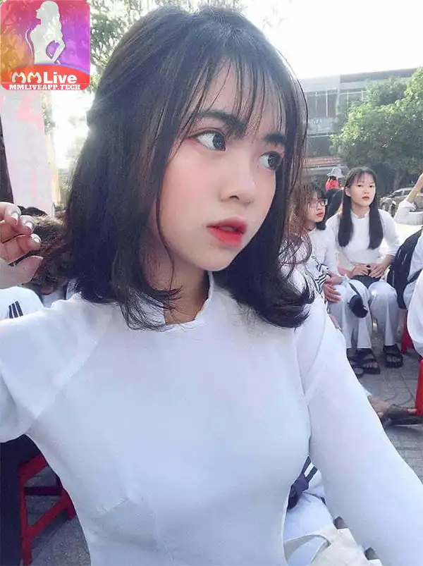 Ảnh gái xinh cute tươi tắn