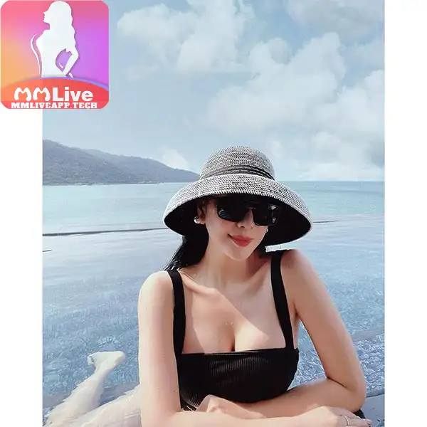 Ảnh hot girl nguyễn thanh tú cực gợi cảm