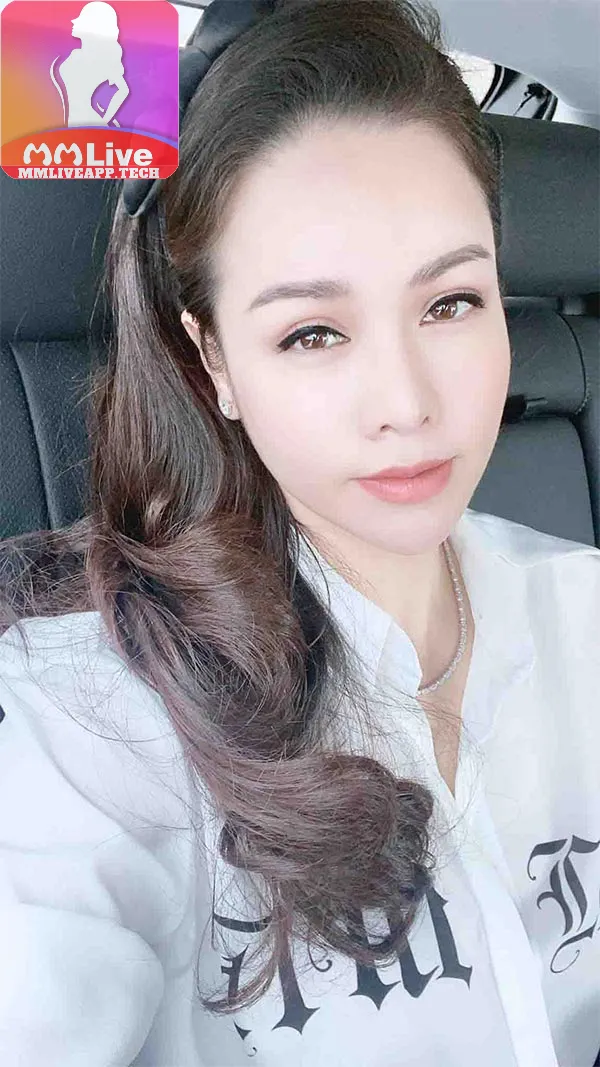 Ảnh ca sĩ nhật kim anh 6