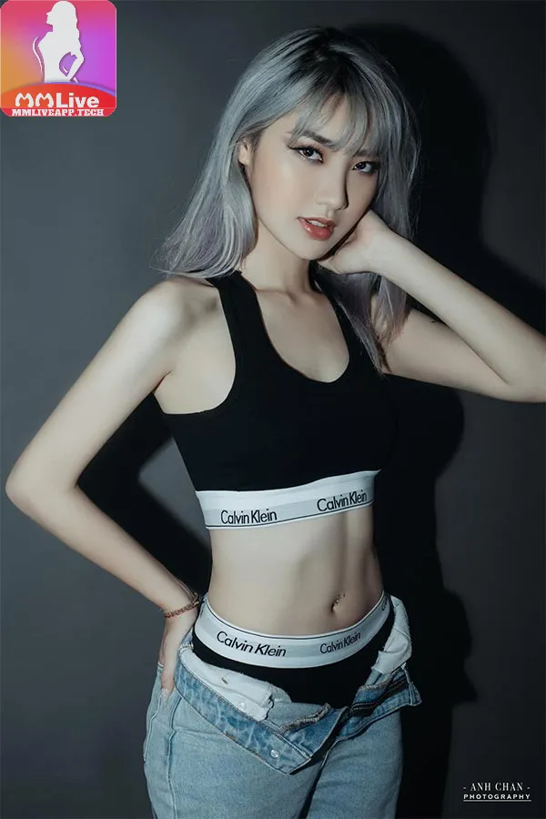 Ảnh hot girl yến phạm 3