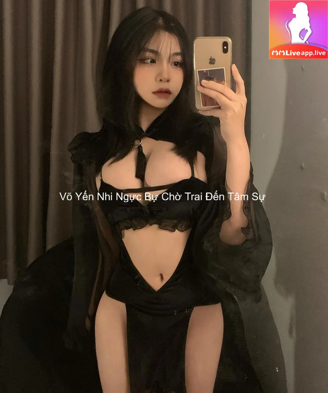 Võ Yến Nhi Ngực Bự Chờ Trai Đến Tâm Sự 2